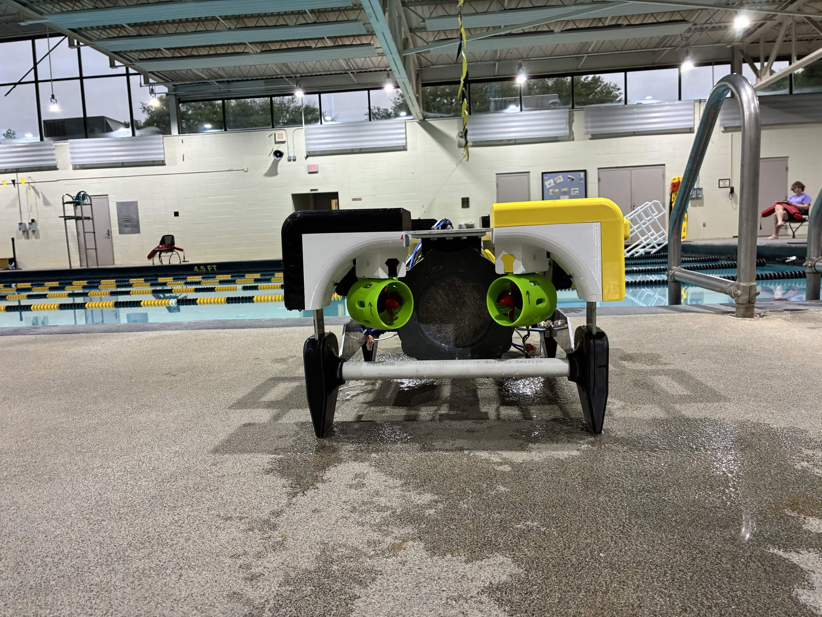 Current robot poolside front view